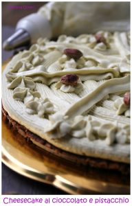 cheesecake al cioccolato e pistacchi - Cardamomo & co